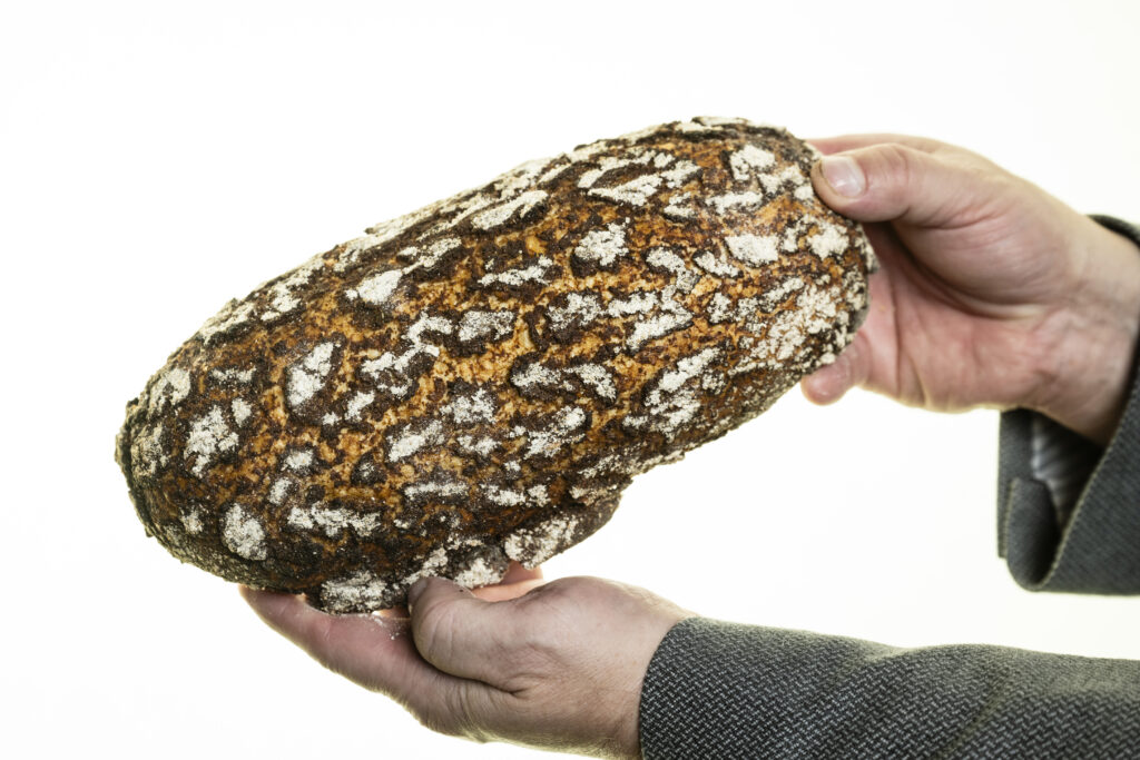 Leftover Porridge Root Bread - Maaleipä